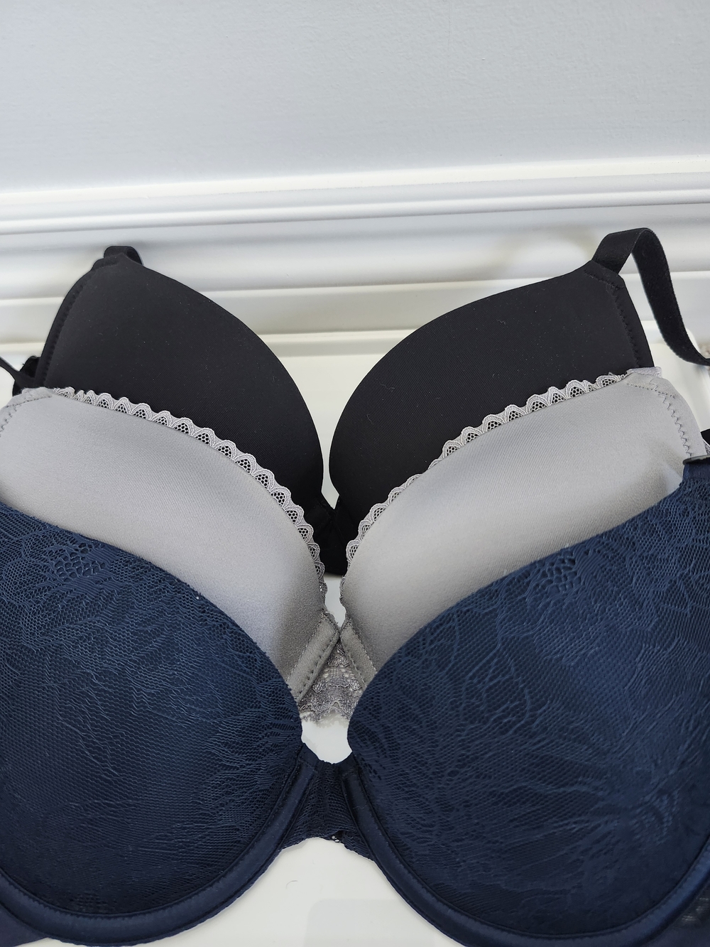 Everyday Comfort Lace-Detail Bra in Navy, Gray & Black Each Size 30B